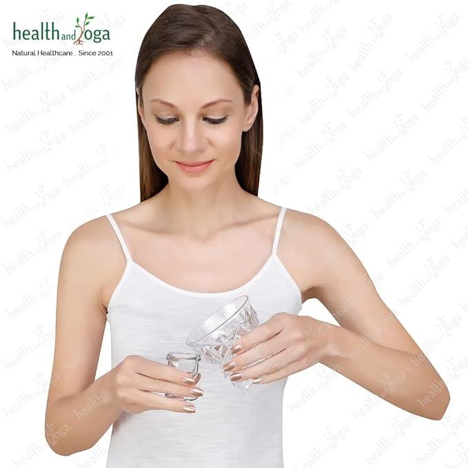 HealthAndYoga™ ChillEyes Transparent Glass Eye Wash Cup - Effective Eye Rinse and Cleansing – Eco-Friendly, Non-Reactive, Safe and Comfortable (Clear - Set of 2)