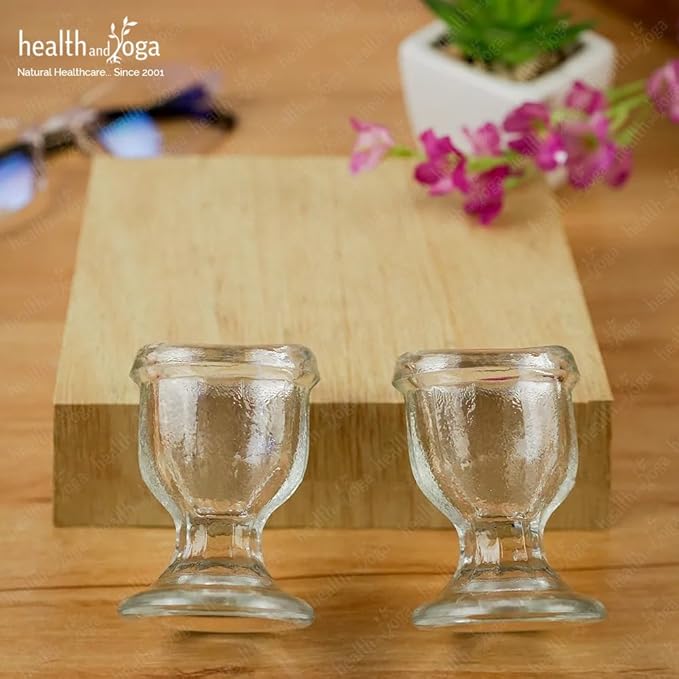 HealthAndYoga™ ChillEyes Transparent Glass Eye Wash Cup - Effective Eye Rinse and Cleansing – Eco-Friendly, Non-Reactive, Safe and Comfortable (Clear - Set of 2)