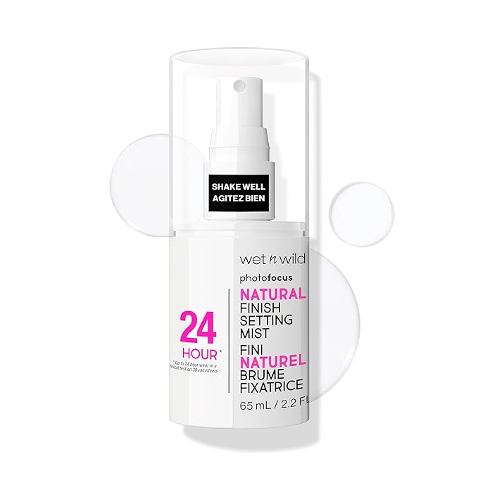 wet n wild Photo Focus Setting Mist, Up to 24HR Wear, Lightweight & Nourishing with Provitamin B5 & E, Suitable for All Skin Types, Cruelty-Free & Vegan- Matte Finish