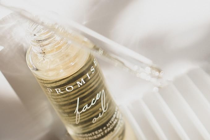 Nutrient Rich Face Oil Brighten + Hydrate, Dual Serum, Ultra-Clean Skincare, Vitamin C + Apricot Oil + Hyaluronic Acid + Vitamin E, All Active Ingredients, No Fillers