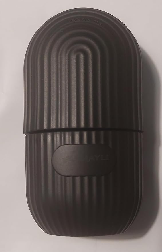 Facial Beauty Ice Roller Silicone Container, Skin Care Ice Massager for Firming and Beautiful Skin. (Black)