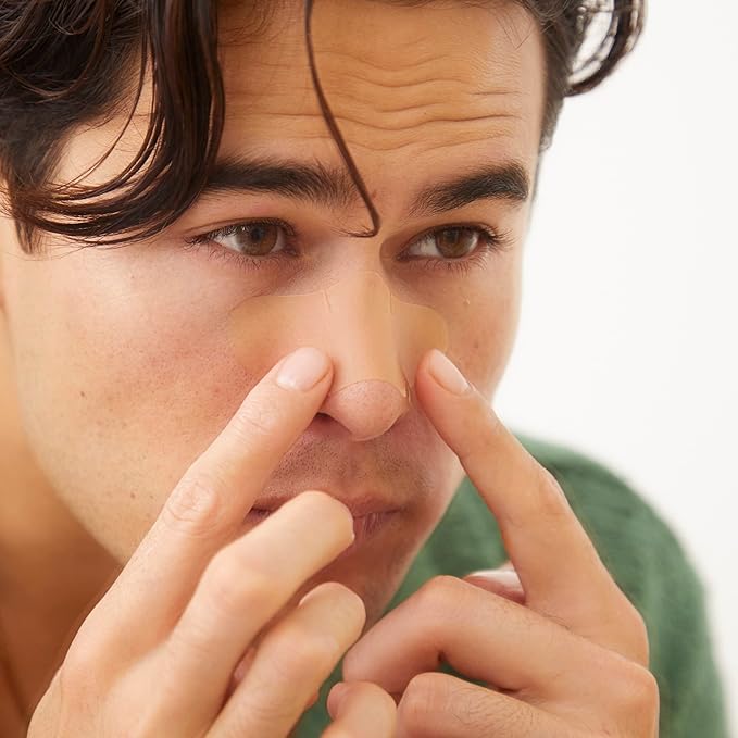 PEACE OUT Skincare Pore Minimizing Strips, Hydrocolloid Pore-Refining Nose and Face Strips with Retinol & Vitamin A to Shrink Enlarged Pores and Remove Blackheads (4 pore and 4 nose strips)