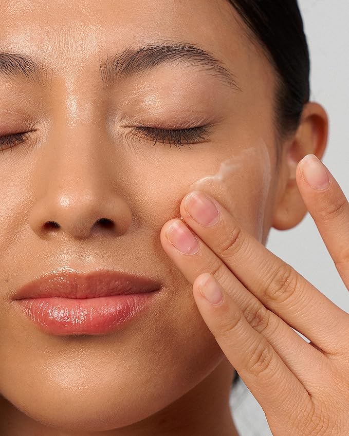 The Peeling Night Cream - Visibly Brighter Skin - Smooth And Radiant Complexion - Deeply Exfoliates And Nourishes - Hypoallergenic - Vegan - Normal, Combination And Oily Skin Types - 1.3 Oz